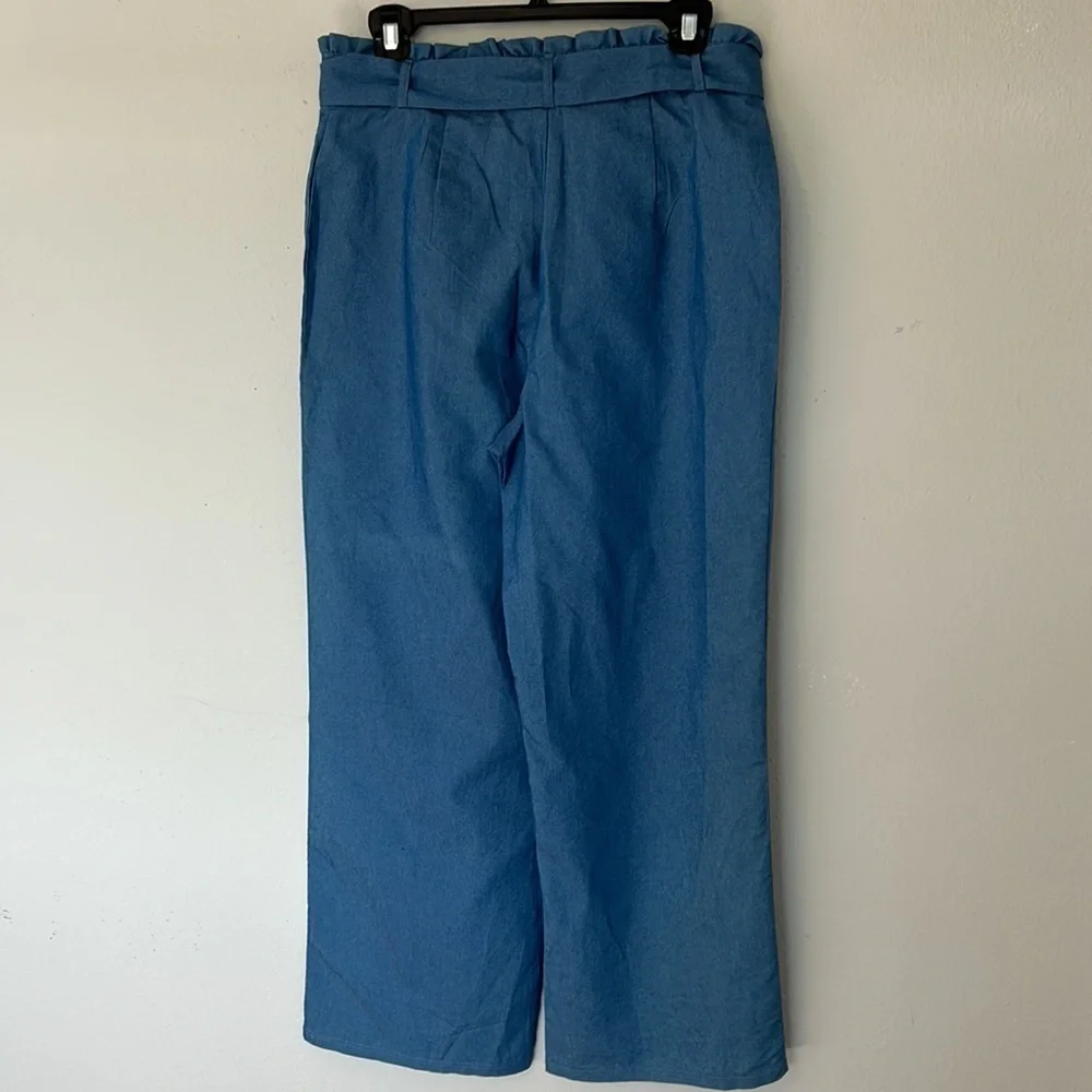 NWT NY Collection blue sailor pants. Cute dual buttons, wide leg. Women’s PM.